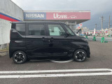 リヤスライド仕様となっていますので開け閉めの際、隣の車にドアをぶつける心配がございません☆