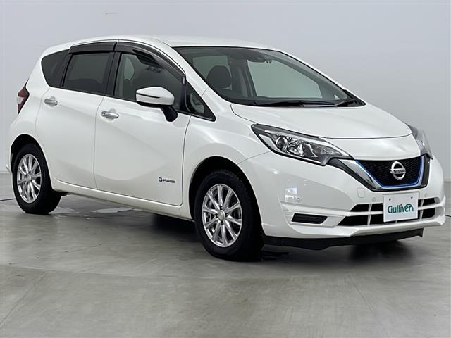 ノート 1.2 e-POWER X FOUR 4WD 修復歴無し
