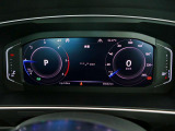 様々な表示が出来るDigital Cockpit Proを装備!