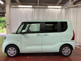【スマートアシスト搭載車】 衝突回避支援ブレーキ機能(対車両・歩行者)、衝突警報機能(対車両・対歩行者)、誤発信抑制制御機能などの機能で安全な運転をサポートします