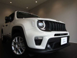 JeepはAftermarketのパーツが多数あります。まずは、タイヤだけでも替えてみるだけでも雰囲気は変わりますよ。ご興味あればお問い合わせくださいね。ローンの中に組み込むことができますよ!