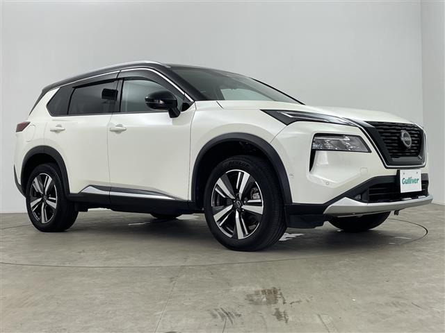 エクストレイル 1.5 G e-4ORCE 4WD 4WD 本革シート
