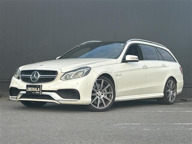 Eクラスワゴン AMG E63 4マチック 4WD 本革シート