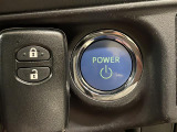 気になる車はすぐにお問い合わせください!画面右側の0066から始まる無料ダイヤルからお問い合わせ下さい!専門スタッフがお車のご質問にお答えいたします!