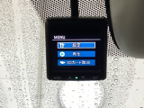 ドライブレコーダーが前方の監視をしてくれます。衝突や急ブレーキなどを感知した場合に、記録された動画が万が一の際に直前の状況を把握する手助けとなります。