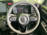 【純正革巻きステアリング】上質な革を使用することで、手にしっかり馴染みとても運転しやすいハンドルです♪