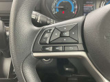オーディオ等の操作ができるハンドルスイッチ付!手元で操作できるので運転中でも安心です☆