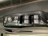 パワーウインドウは運転席でドア4枚とも上下の操作ができるようになっています。子供さんが勝手に操作できないようにロックすることも可能です。