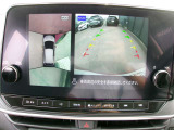 アラウンドビューモニター!空から見下ろしているかのような映像を映し出します。駐車時には安心ですよね♪