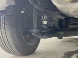 お車を安心してお乗りいただく為には、足回りの定期点検が欠かせません。サービスサポート(有償保証)では無料点検もご提供しており、安心のカーライフをお過ごしいただけるサポート体制が整っています。