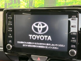 【メーカー純正8インチナビ】インテリアに溶け込むスタイリッシュな「専用設計」メーカーナビを装備♪視認性や操作性など基本性能にも優れ、より上質なカーライフをお楽しみいただけます。