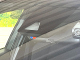 【プリクラッシュセーフティ】前方の車両等を検知し、衝突しそうな時は警報で注意を促し、ブレーキを踏む力をサポート。ブレーキを踏めなかった場合は衝突被害軽減ブレーキが作動、衝突回避をサポートします。