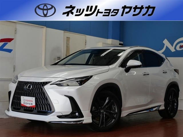 NX450hプラス バージョンL 4WD