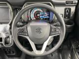 【ステアリングスイッチ】運転中、前方から目線をそらすことなく、オーディオ等の操作が可能な便利機能!安心&快適なドライブを演出してくれます♪