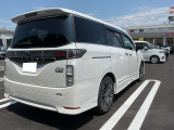 R3年式 エルグランド ハイウェイスターS アーバンクロム パールホワイトのお車が入荷しました☆