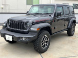 1941年に誕生した初代モデルよりそのDNAを脈々と受け継いできたJeepブランドの象徴。11年ぶりにフルモデルチェンジをして全身が進化したが伝統は継承しています。