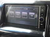 ナビゲーションはトヨタ純正HDDナビを装着しております。AM、FM、CD、DVD再生、音楽録音再生、フルセグTVがご使用いただけます。初めて訪れた場所でも安心ですね!
