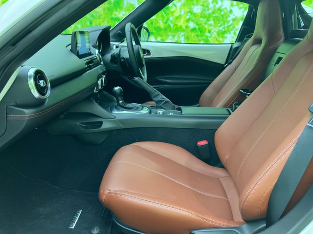 ロードスターRF VSテラコッタセレクション 純正デコレーションパネル マツダ ロードスターRF VS テラコッタセレクション 2022年式 中古車