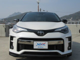 ワイド&ローのスタイルで走行安定性もばっちりです。運転しやすくロングドライブも安心です。