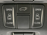 【両側パワースライドドア】スマートキーや運転席のスイッチで後席両側スライドドアの開閉が可能♪電動だから力を入れてドアを開ける必要が無く、小さなお子様でも簡単に開け閉めでき快適です♪