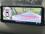 【360°ビューモニター】専用のカメラにより、上から見下ろしたような視点で360度クルマの周囲を確認することができます☆死角部分も確認しやすく、狭い場所での切り返しや駐車もスムーズに行えます。