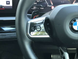 【アクティブクルーズコントロール】先行車との車間距離を維持しながら自動で加減速を行い走行をサポートしてくれる優れもの。車両停止や再加速も行うので渋滞時の運転負荷の軽減にも貢献します!