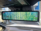 【デジタルインナーミラー】後席の大きな荷物や同乗者で後方が確認しづらい時でも安心!カメラが撮影した車両後方の映像をルームミラー内に表示。クリアな視界で状況の確認が可能です!