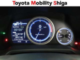 昼間でもくっきり見やすい、高質感メーターです。
