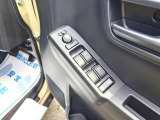 「車が壊れたらどうしたらいいの?」「事故の時ってどうするの?」クルマの事ってわからないことだらけ。でも、カーボならクルマのことはぜ〜んぶおまかせ!わからない事があればすぐにカーボにご連絡を!