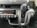 CVTを搭載していますので滑らかな走りと燃費も期待出来ます!