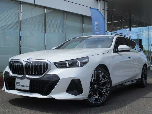 5シリーズツーリング 523d xドライブ Mスポーツ 4WD 