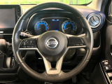【ステアリングスイッチ】運転中、前方から目線をそらすことなく、オーディオ等の操作が可能な便利機能!安心&快適なドライブを演出してくれます♪