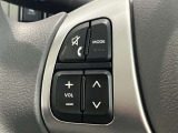 ステアリングスイッチ搭載!ハンドルひとつで手を離さなくても運転中視線をそらさなくても操作が出来て便利です♪