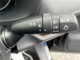 【オートライト】は、付け忘れや消し忘れを防ぐことができます。高速道路などのトンネルなどにも役立ちます♪