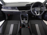 Audiのインテリアはエクステリア同様、優れたデザイン性とクオリティ、そして機能性を兼ね備えております。