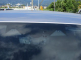 新世代アイサイト 広角ステレオカメラにより、自転車・対向車・横断者の検知力をアップ。事故の多い交差点付近でもプリクラシュブレーキの行動範囲を増やし、安全を担保。