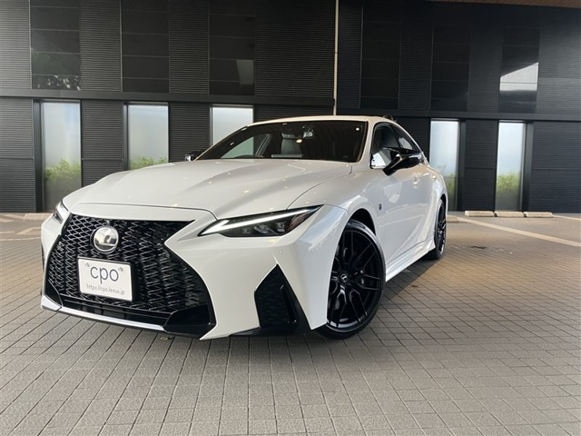 IS500 Fスポーツ パフォーマンス ファースト エディション