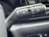 【 オートライト 】オートライトなのでライトの点け忘れを気にすることなく運転が出来ます♪//