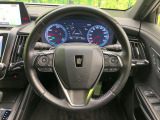【純正革巻きステアリング】上質な革を使用することで、手にしっかり馴染みとても運転しやすいハンドルです♪