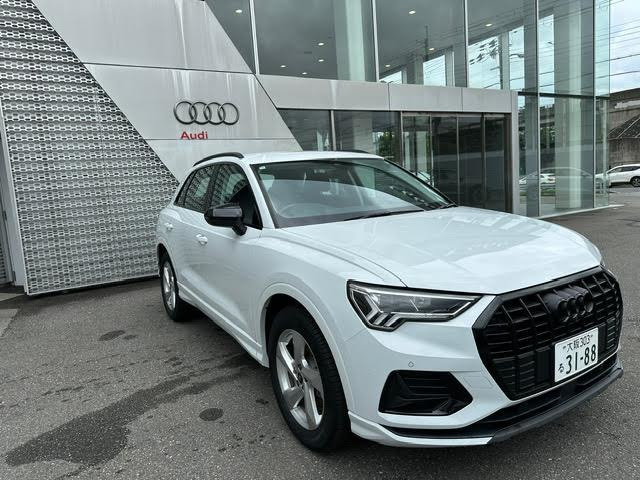 Q3 35 TFSI アドバンスド 