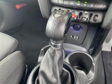 ぜひ厳選したドイツプレミアムブランドのお車を、見て・触って・比べてください!