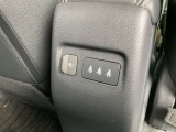 後部座席にもUSB充電ポートを装備しています。