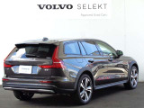 V60クロスカントリー ウルトラ B5 AWD 4WD 