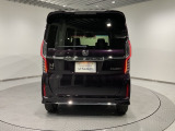 ご納車までの期間ですが、県内のお客様は1、2週間、県外のお客様は2、3週間ほどでご納車が可能となります。但し、お支払いや書類の状況によっては多少の前後もありますので、その際には何卒ご了承下さい。