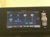Bluetooth接続可能なナビゲーションになります。ハンズフリーも搭載されています。