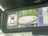 【アラウンドビューモニター】専用のカメラにより、上から見下ろしたような視点で360度クルマの周囲を確認することができます☆死角部分も確認しやすく、狭い場所での切り返しや駐車もスムーズに行えます。