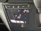 【オートエアコン】一度お好みの温度に設定すれば、車内の温度を検知し風量や温度を自動で調整。暑い…寒い…と何度もスイッチ操作をする必要はありません。快適な車内空間には必須の機能ですね♪