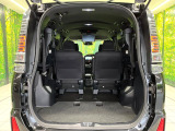 普段のお買い物や通勤、送迎等に十分な荷室スペースを確保しております。セカンドシートを倒すと、大きな荷物の積載も可能です♪