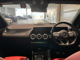 時間や距離的な都合で実車をご覧になれないお客様、ご安心下さい。私共がお客様の目の代わりとなって、お車を確認させて頂きます。詳細の写真を撮影しメール等でお送りさせて頂きます。お気軽にお申し付け下さい。
