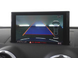 アウディのナビゲーションシステム『MMI(マルチメディアインターフェイス)』 ナビ・オーディオ・車両設定等すべての機能を司どっています。